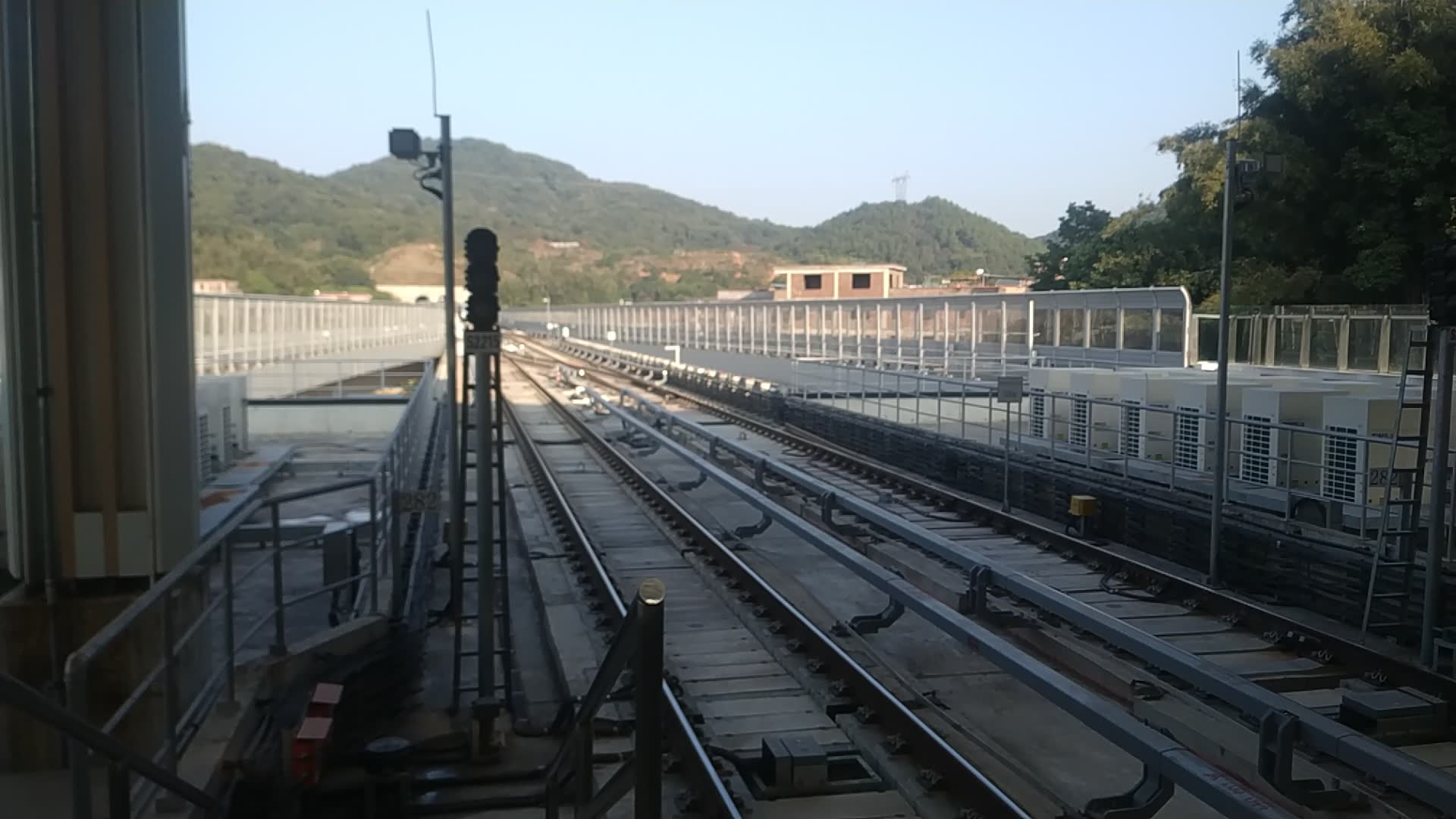广州地铁21号线本务21号线b8型21a4344员村方向金坑站2站台进站