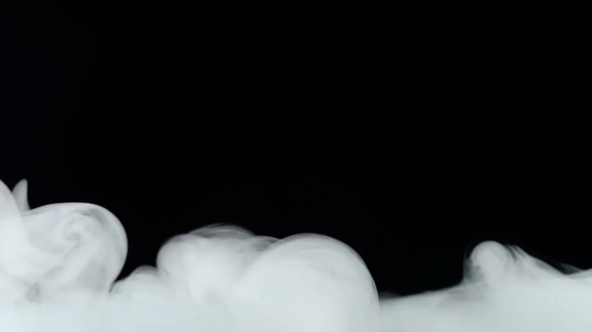 m3206 4K画质白云浓烟烟雾飘动动画特效黑屏幕背景动态高清视频素材