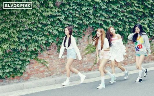 blackpink口哨mv,blackpink口哨 【blackpink】blackpink《boombayah》《口哨》live现场版