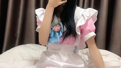 I'm tired of black silk. Let's go white.