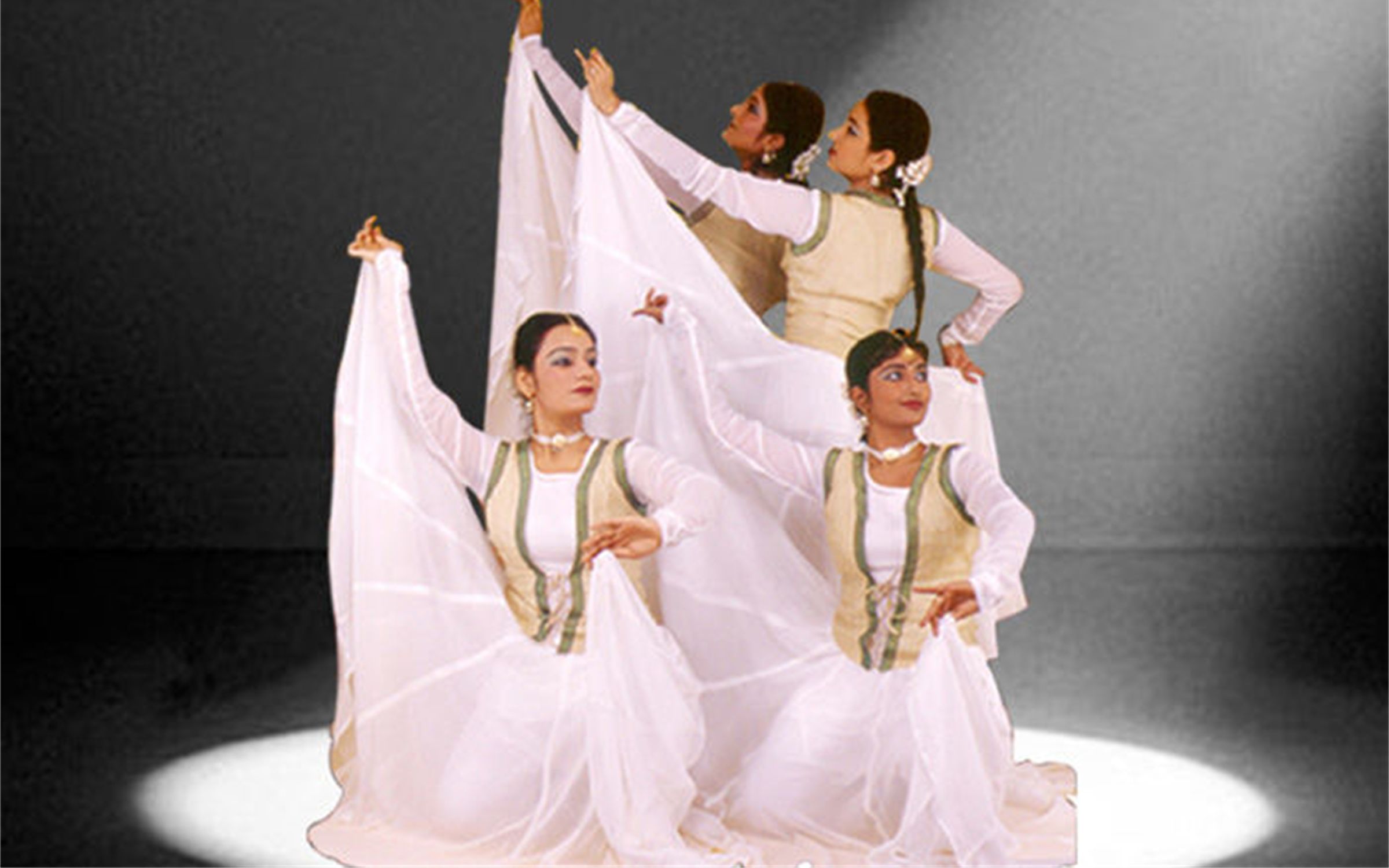 印度舞蹈家Srinidhi Chidambaram的婆罗多舞 Bharatanatyam_三次元舞蹈_舞蹈_bilibili_哔哩哔哩