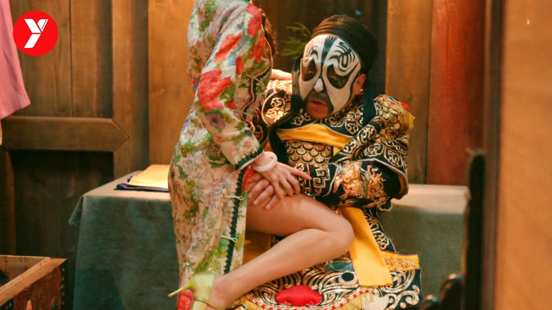 【越哥】2025又一部黑马喜剧片，黄渤零片酬，成就9分经典之作！