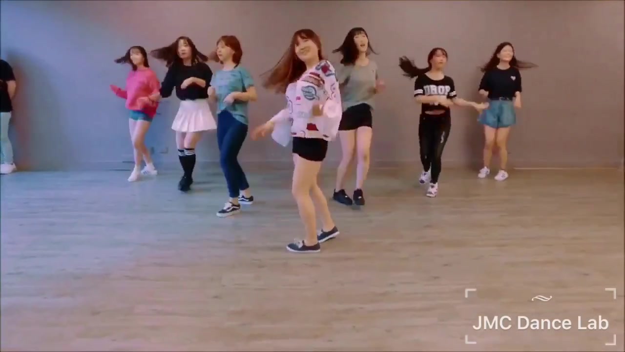 【JMC Dance Lab】DIA和我交往吗(Will you go out with me)哔哩哔哩 (゜゜)つロ 干杯~bilibili