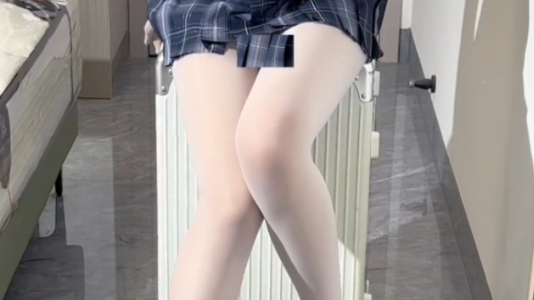 Oiled white socks jk is great!
