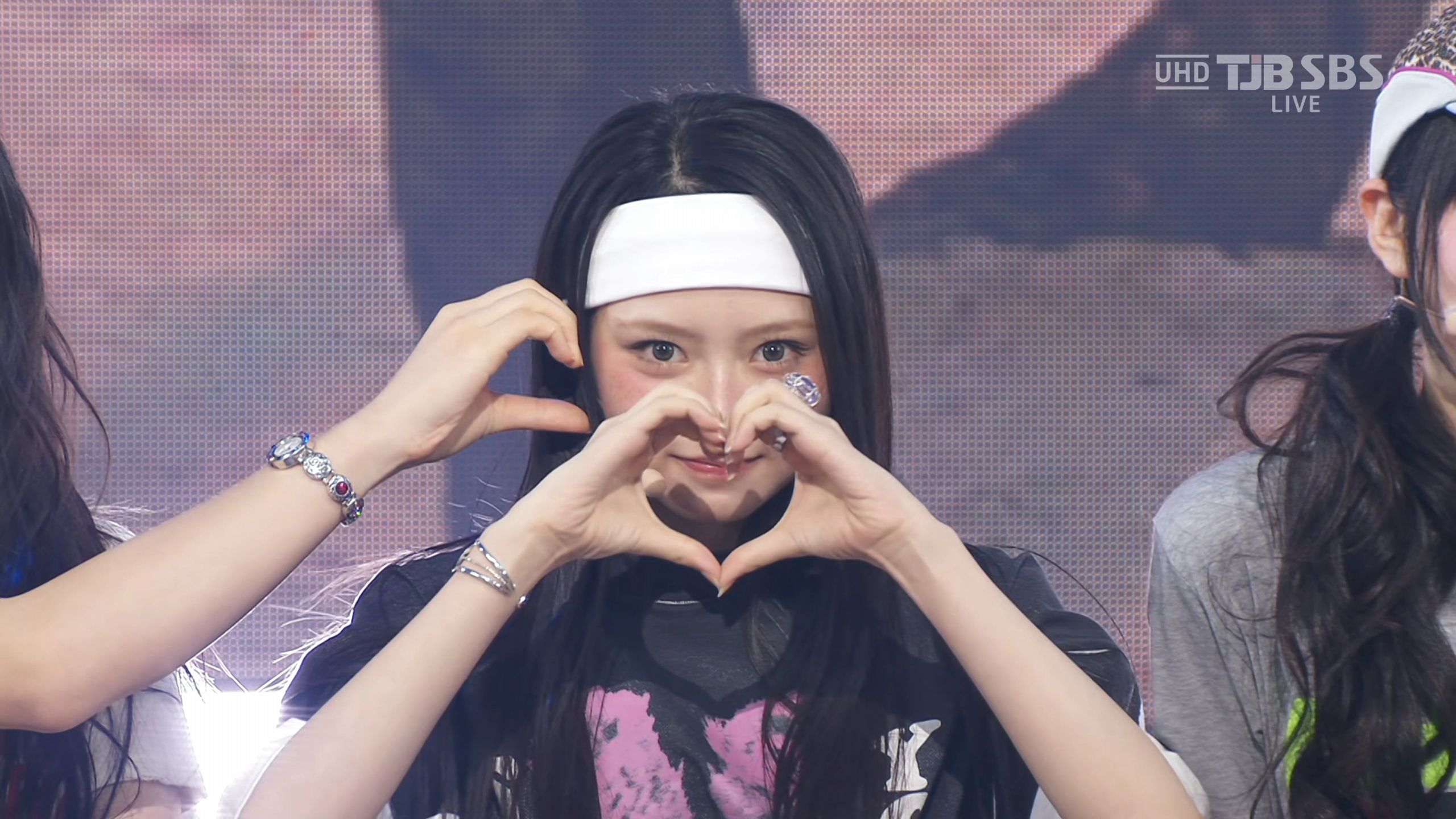 【4K舞台合集】KiiiKiii - I Do Me(更新至250316)