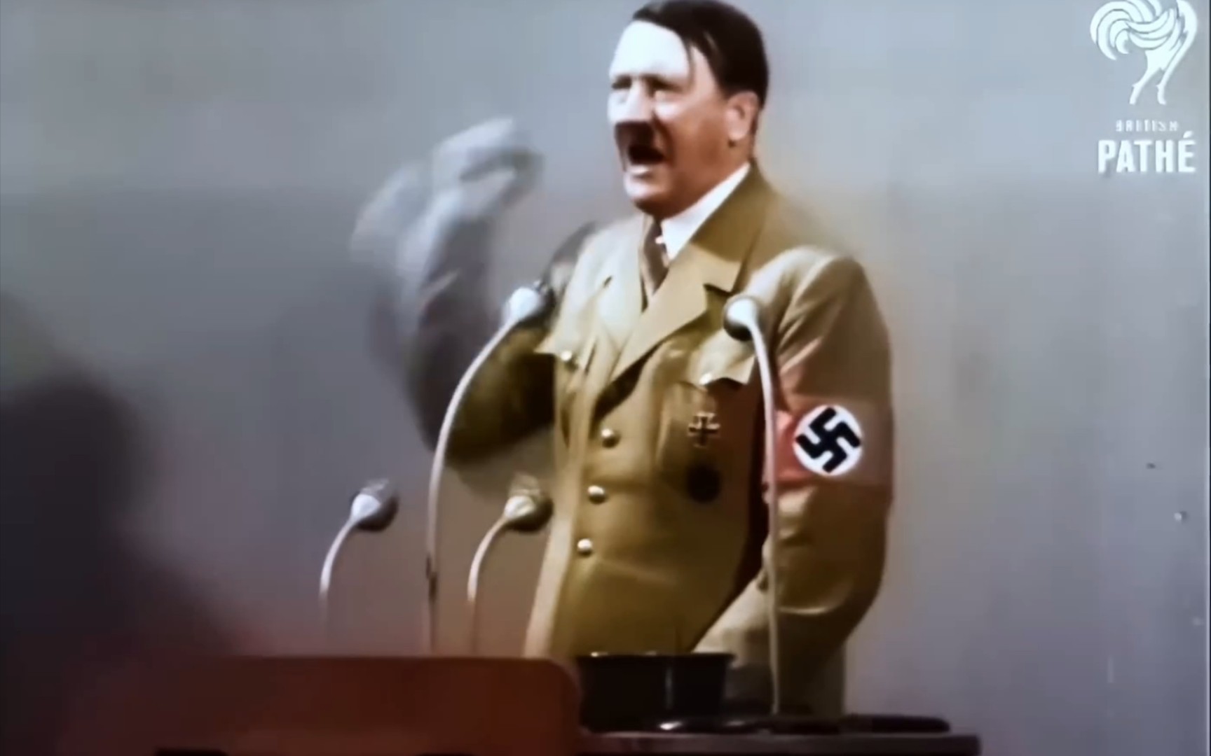 1935年希特勒演讲的真实影像『高清修复&中文字幕』
