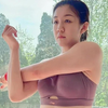 陈梦晒海边绝美私照获盛赞，母亲8字回应陈梦婚恋状况