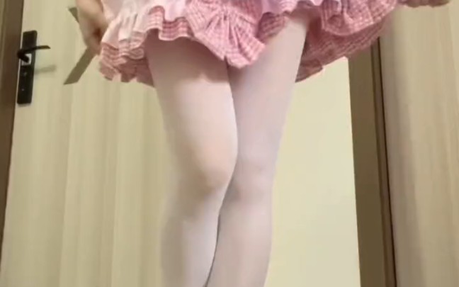 Who can resist a maid's outfit with white cotton pants?