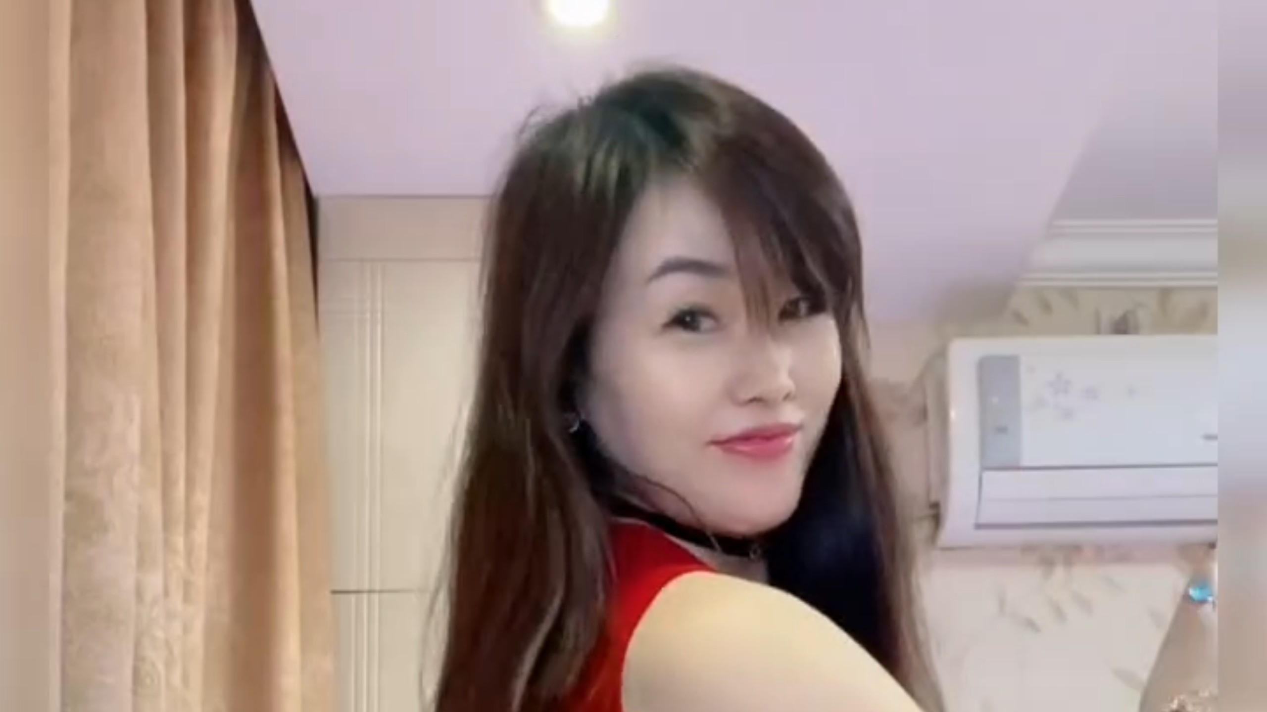 老A8就是老A8 ，红色战袍热舞