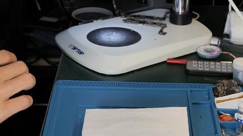 专业修手机的工具 33eb20e03f0ec1d1d1360e56ff92bc4c173d86c8.jpg@480w_270h_1c