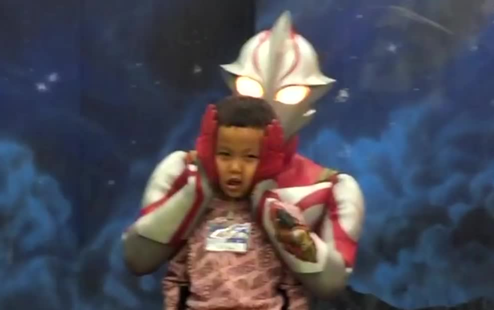 梦比优斯奥特曼中文版