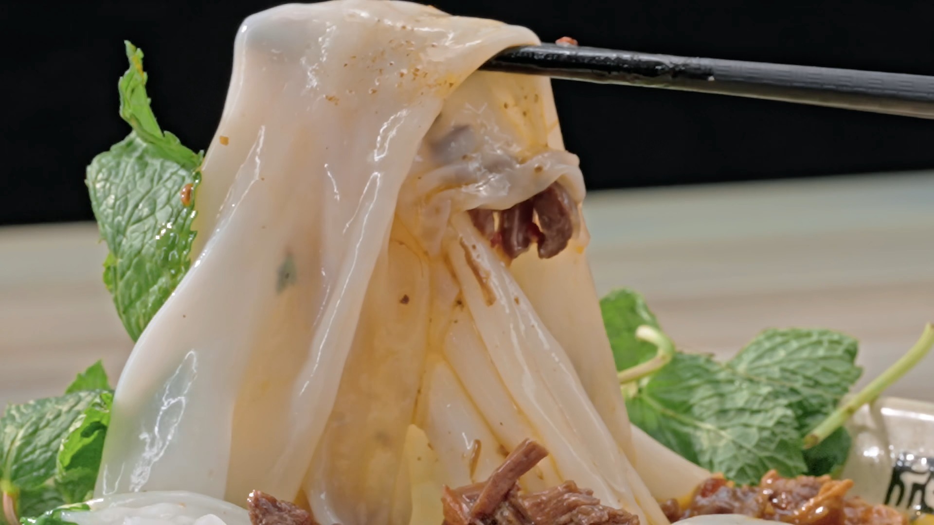 《早餐中国》第五季：第7集——普洱米干 / 4K