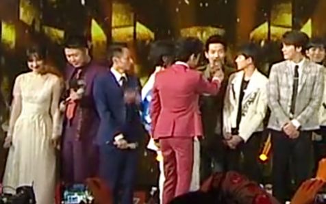 【易昕】李易峰吴昕2017跨年演唱会