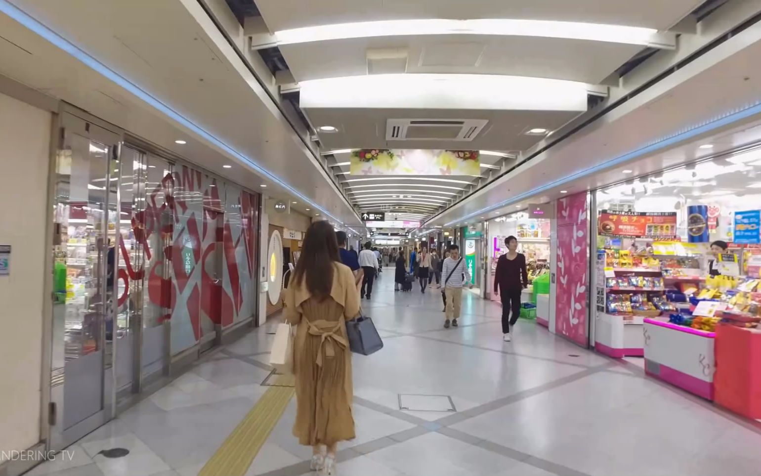 梅田地下街 Osaka Umeda Underground 【4K】_哔哩哔哩 (゜゜)つロ 干杯bilibili