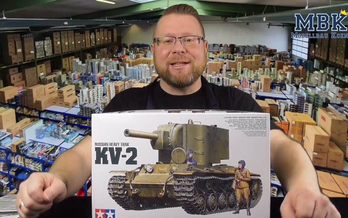 围观好物】田宫1比35苏联KV-2重型坦克模型评测(Tamiya 35375)（戳本 