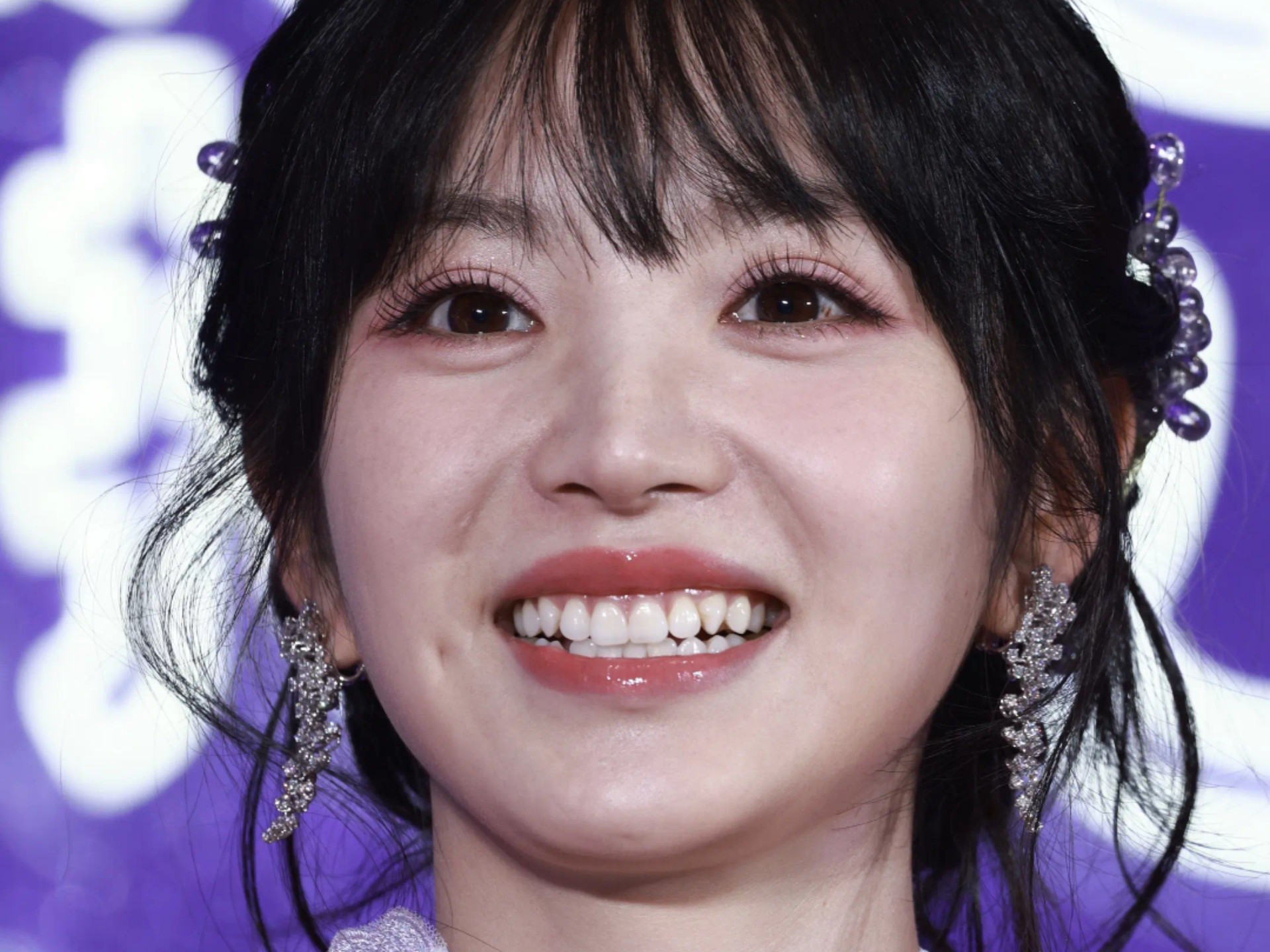 田曦薇_这种女孩爱吃肉的最棒了