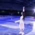 高清来袭，俄罗斯女子花样滑冰女王梅德韦杰娃退役演出，真是优雅又美丽的冰蝴蝶，
