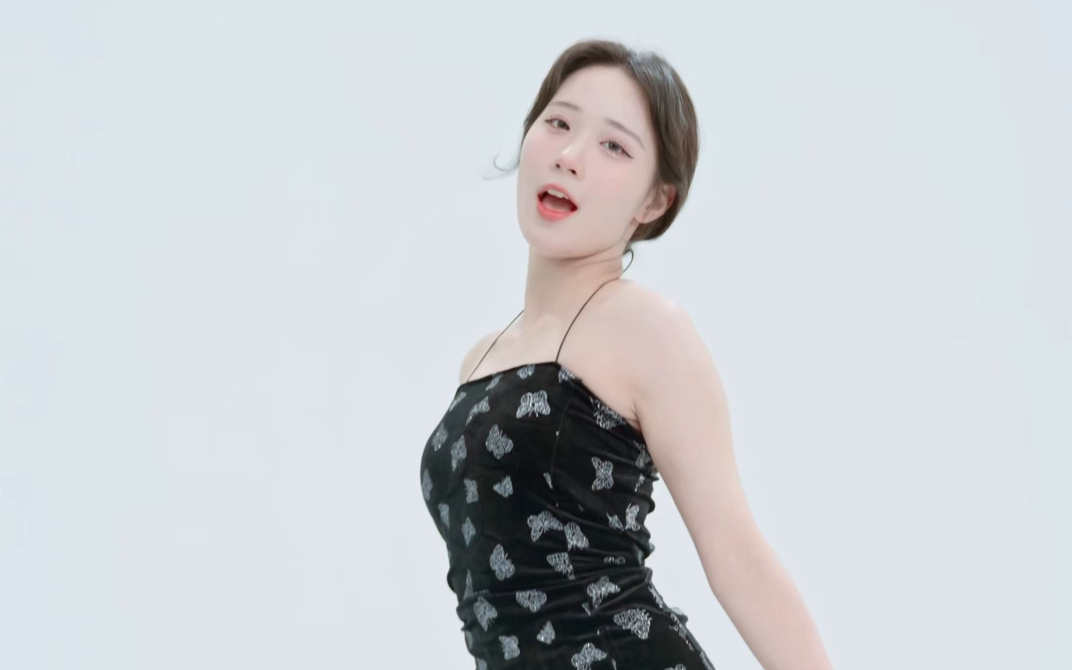 Jung In, Thirsty, black floral dress