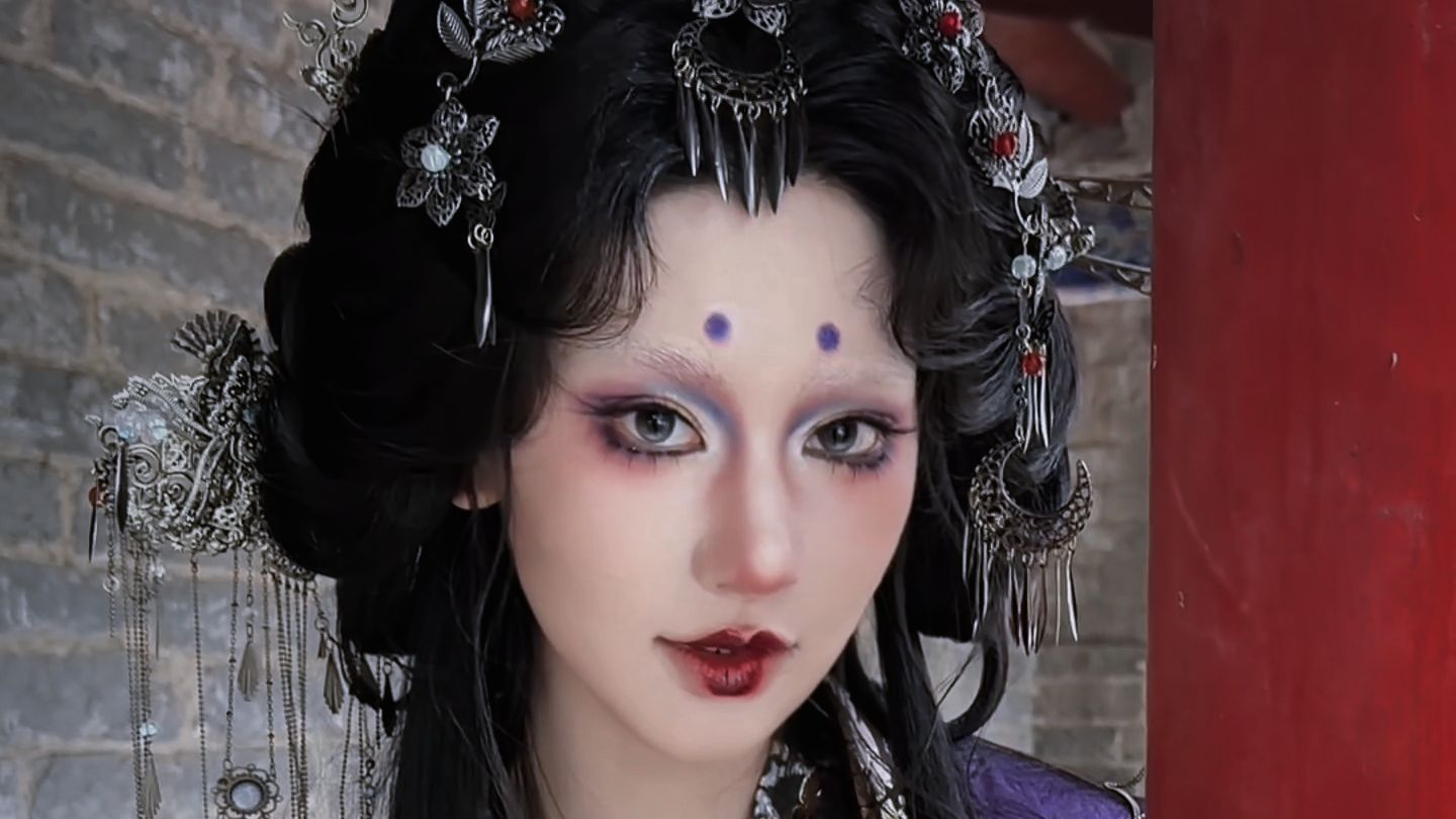 好孩子，你刚看见什么了？