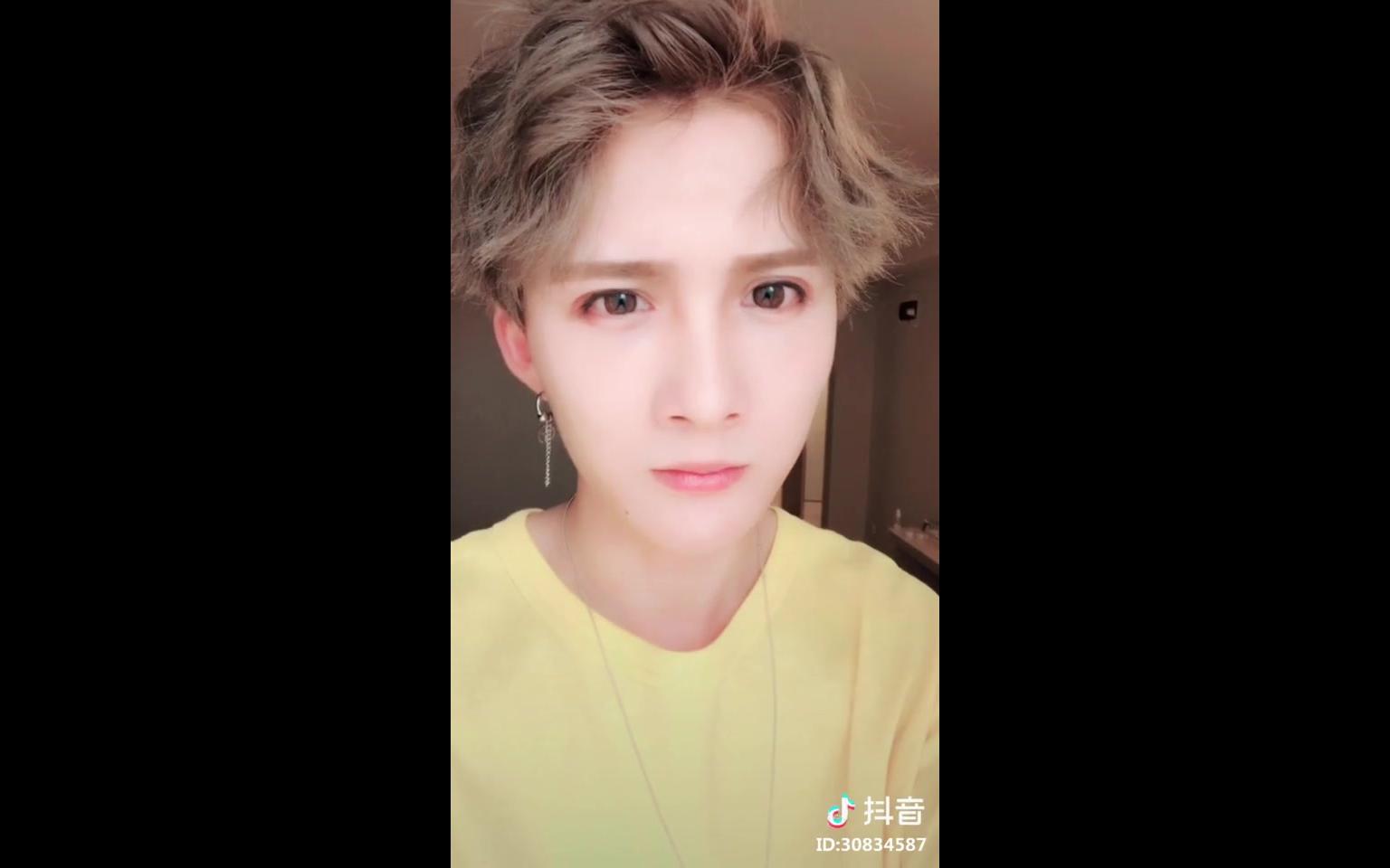 希小白的小迷妹沈御