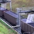 火车运煤时，为什么要不停地给煤炭洒水？