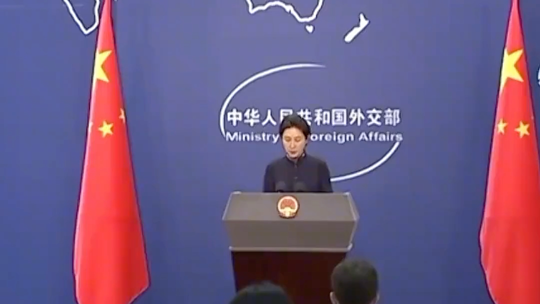 中国在黄岩岛安装屏障？外交部：中方不得不采取必要措施