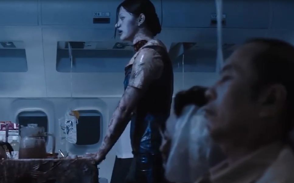 泰国恐怖片407航班:胆小的人最先死