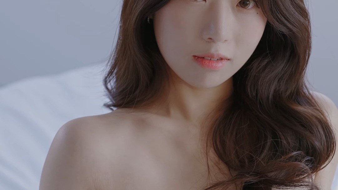 (4K 세로룩북) 아직 대학생같은 서윤의 몸매가 드러나는 란제리 언더웨어 룩북 직캠. 포켓걸 룩북 후방주의 underwear Lookbook