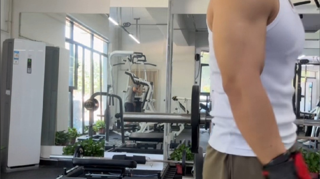 屏幕录制 2025-07-21 124240