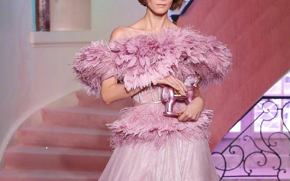 点击收获～来自战斗民族的猫咪和粉色少女心