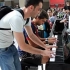 【搬运】巴黎火车站的即兴双人钢琴表演！@阿尔法小分队