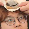 艾灸会惩罚每一个嘴硬的人，给帅哥烫傻了