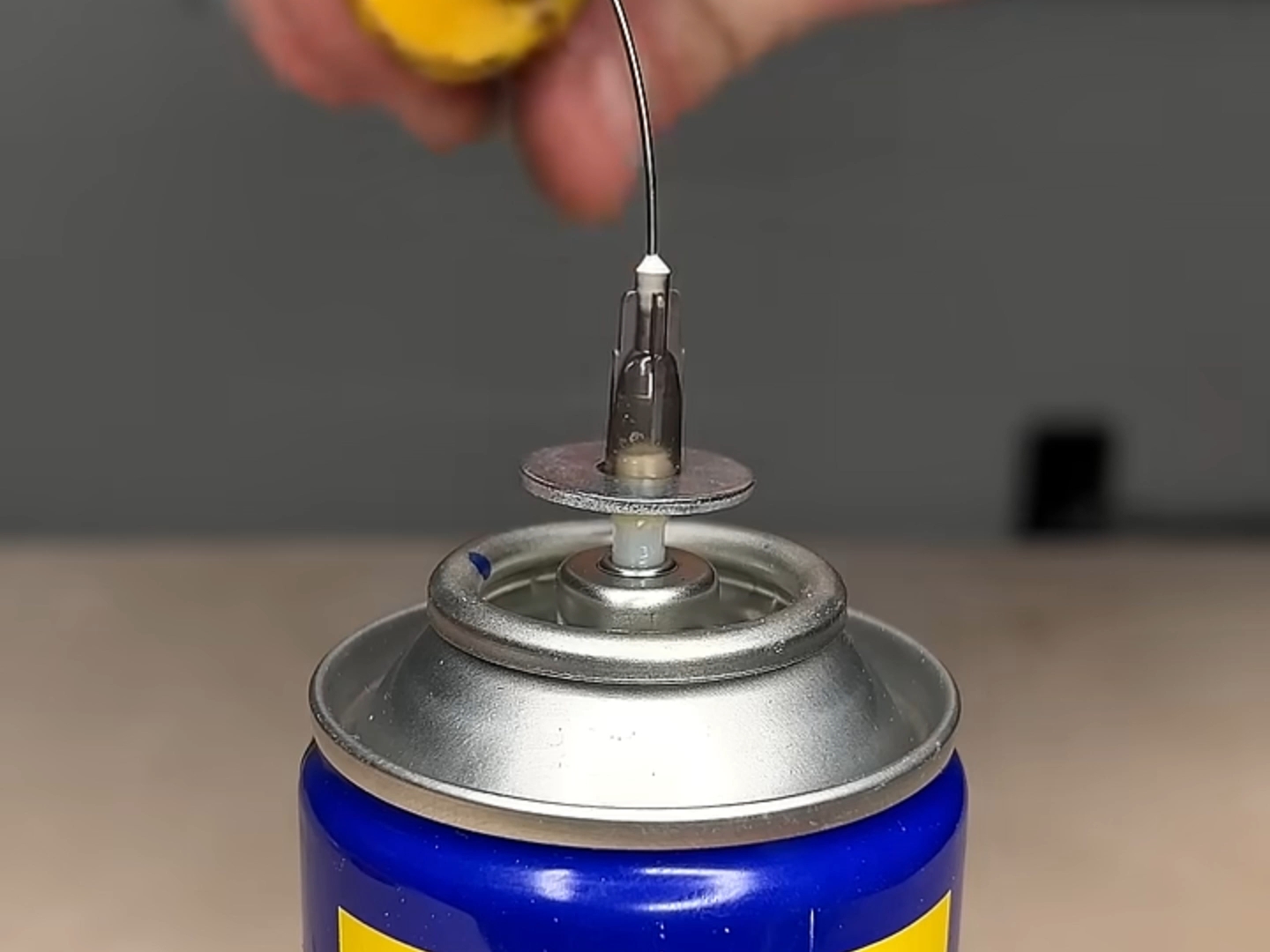 如何为气溶胶罐制作阀门