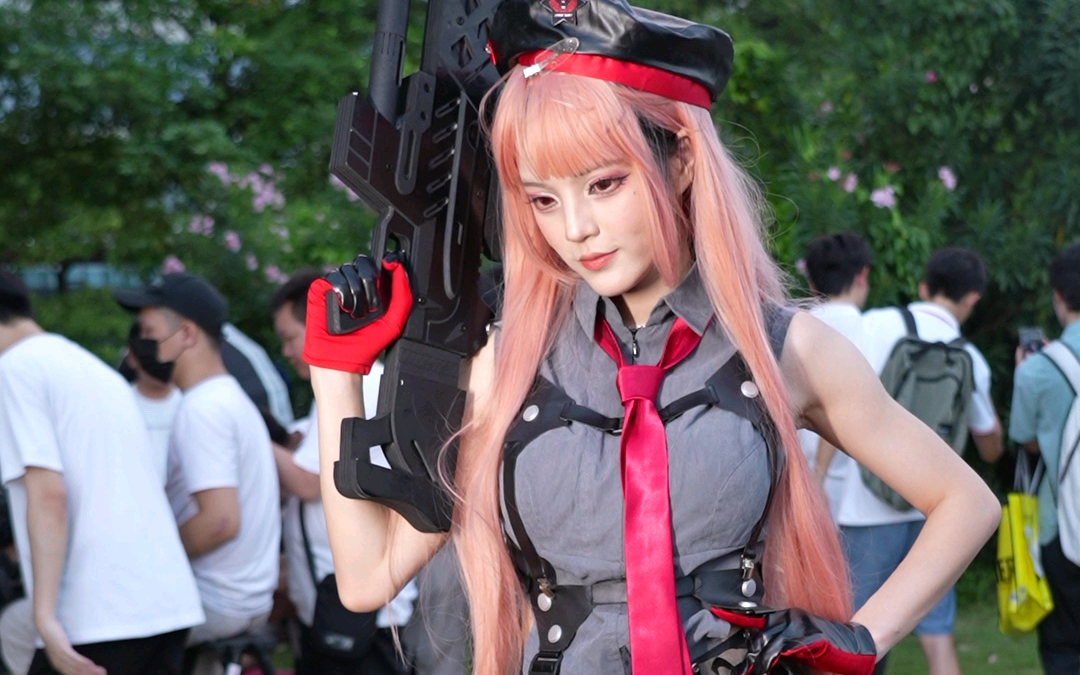 Niki Lavi cos] - Perfect body does not need words!