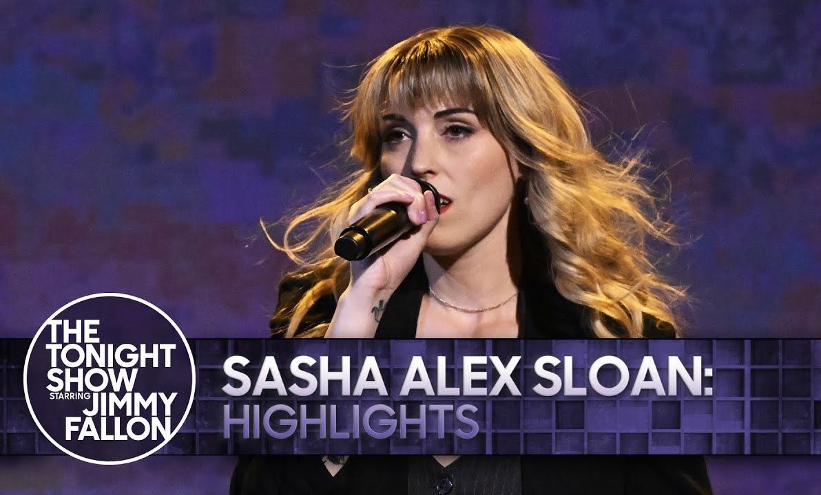 【新歌现场】Sasha Alex Sloan - Highlights (The Tonight Show Starring Jimmy Fallon)