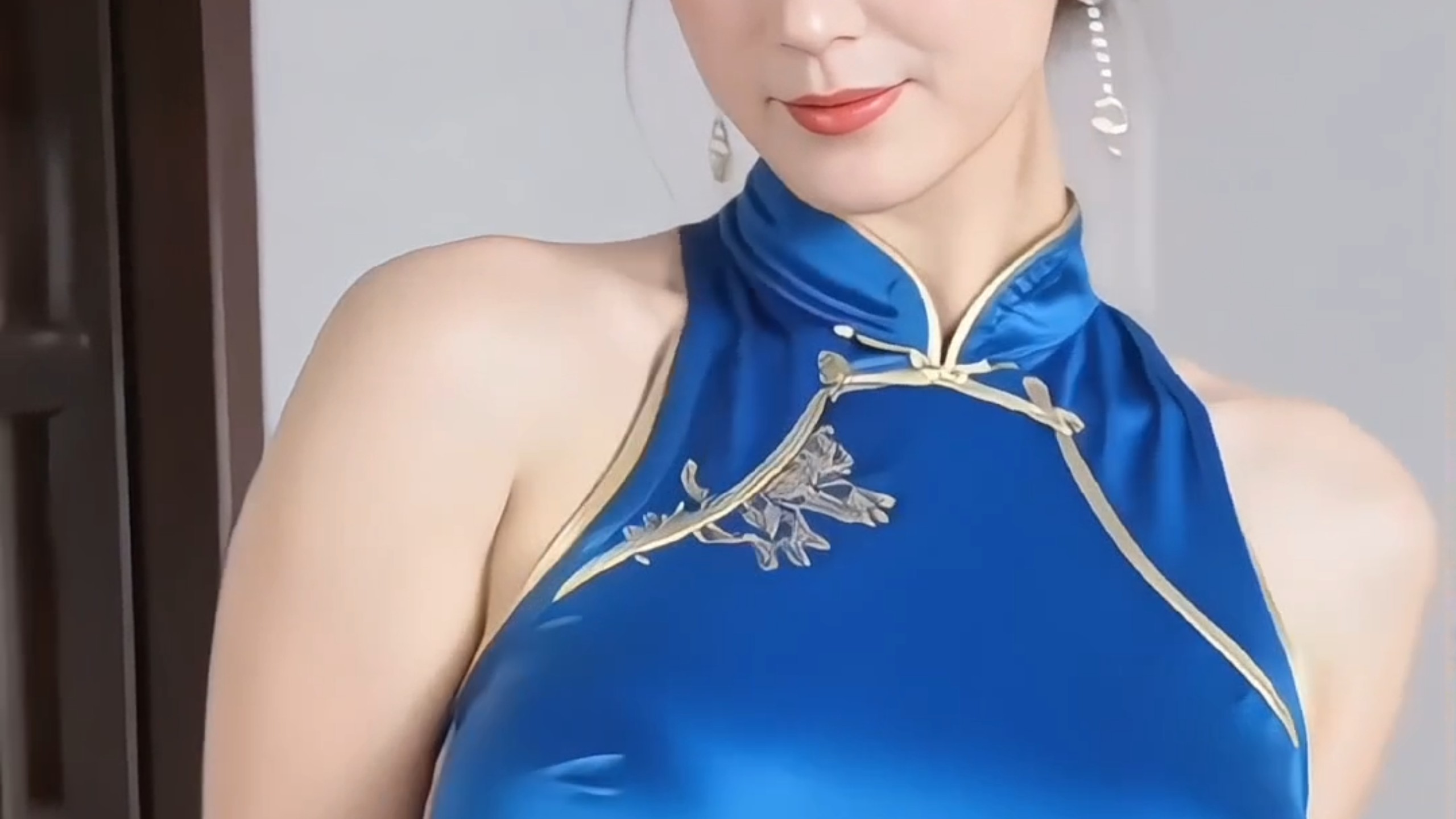 春丽扭一扭