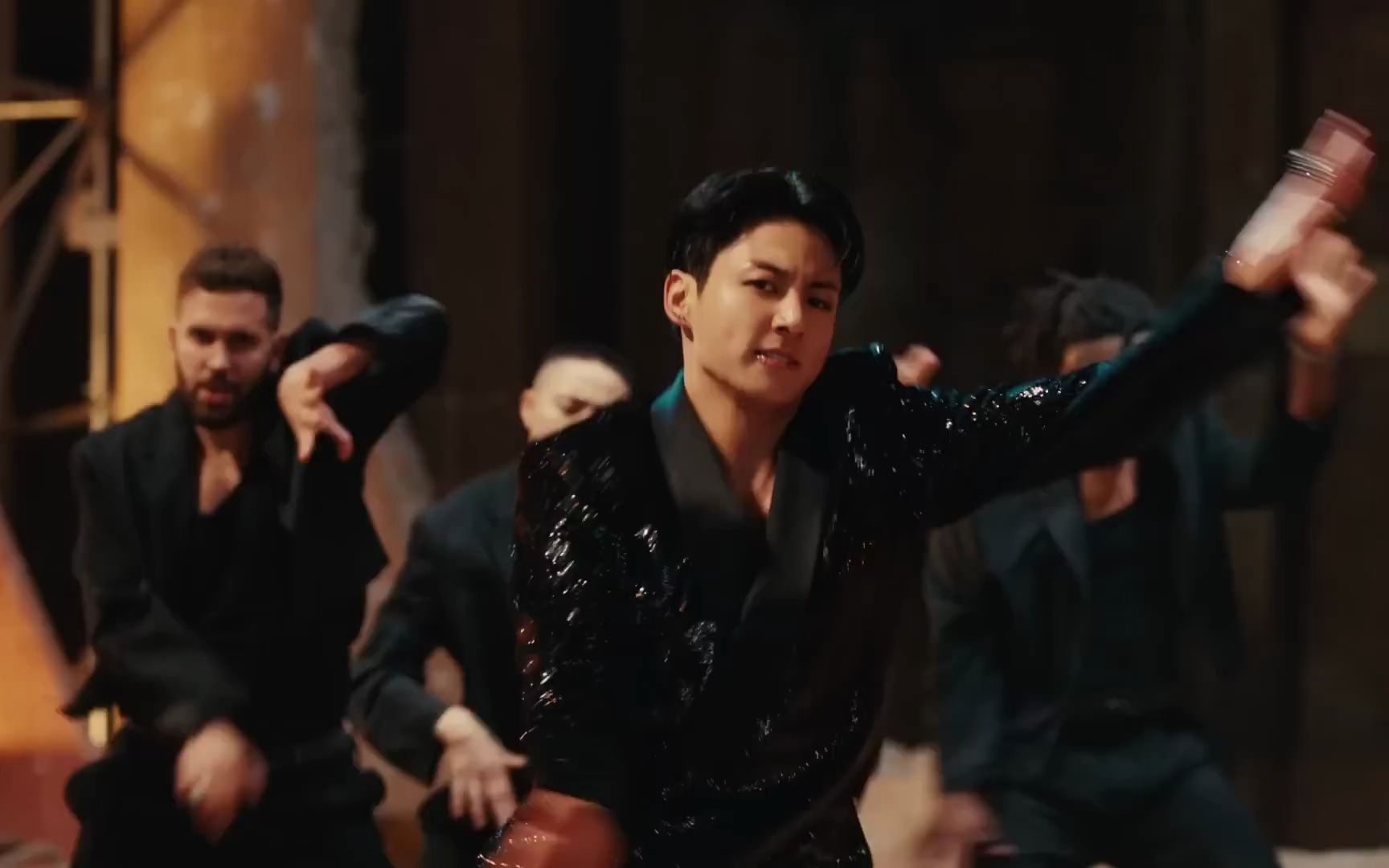 【WNS中字】231107 Jung Kook 'Standing Next to You' Official MV (Choreography ver.)