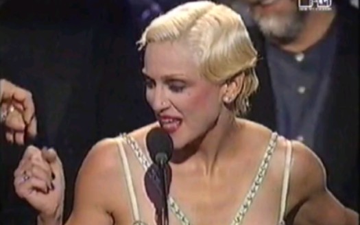 女王の回击♛｜麦当娜在1994年VMA颁奖典礼上女王时刻