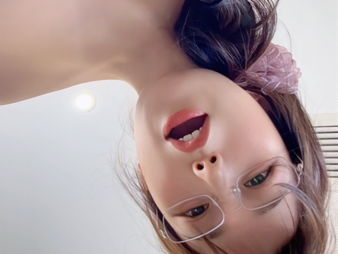 Quick, catch the reward for your son!