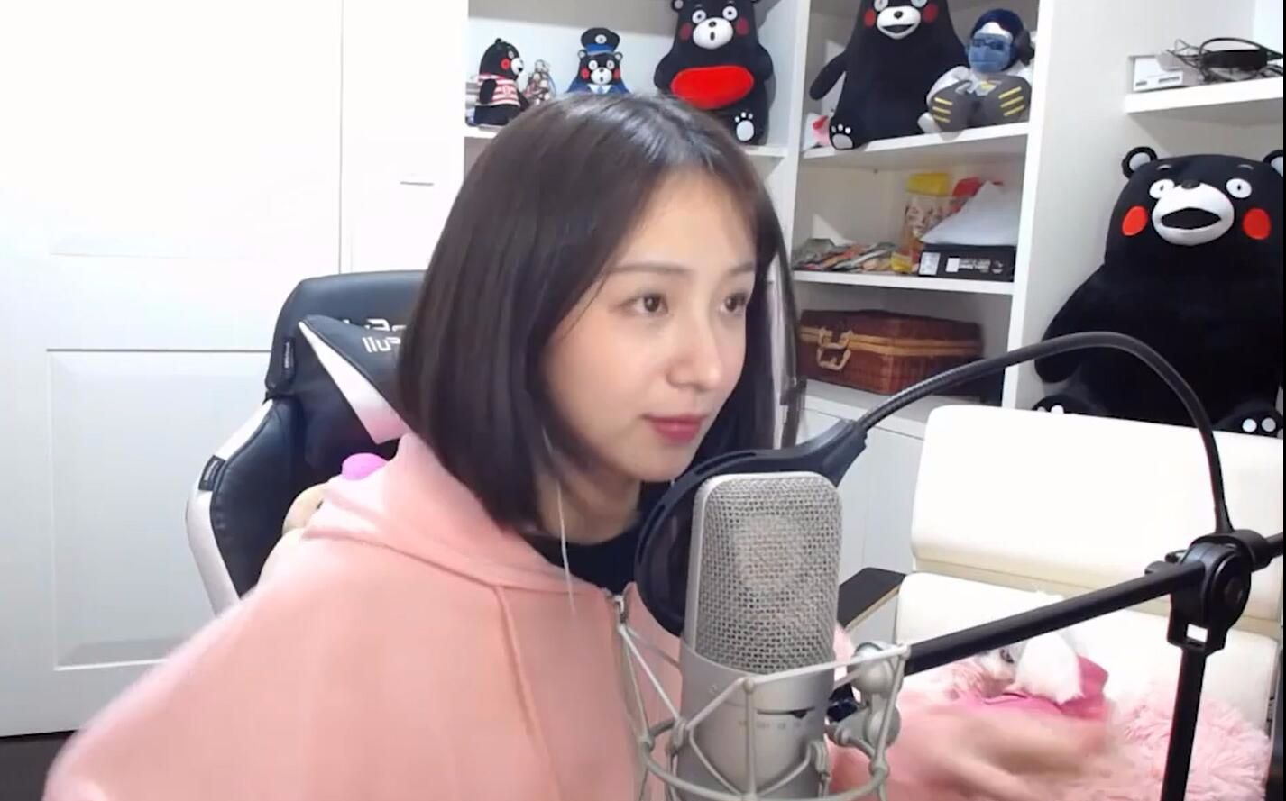 记得素颜的二珂萌萌哒