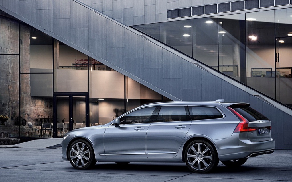 the new volvo v90 cross country & r-design 全新沃尔沃v90系列