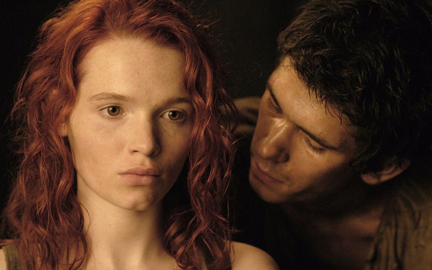 【乌贼说电影】为了制造香水,他杀了十三个少女!4分钟