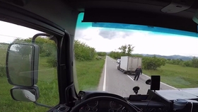 老司机开车视频山路 41d4608de9dbd636c14e06d74c8576d13a37d86e.jpg@280w_158h_1c_100q.jpg