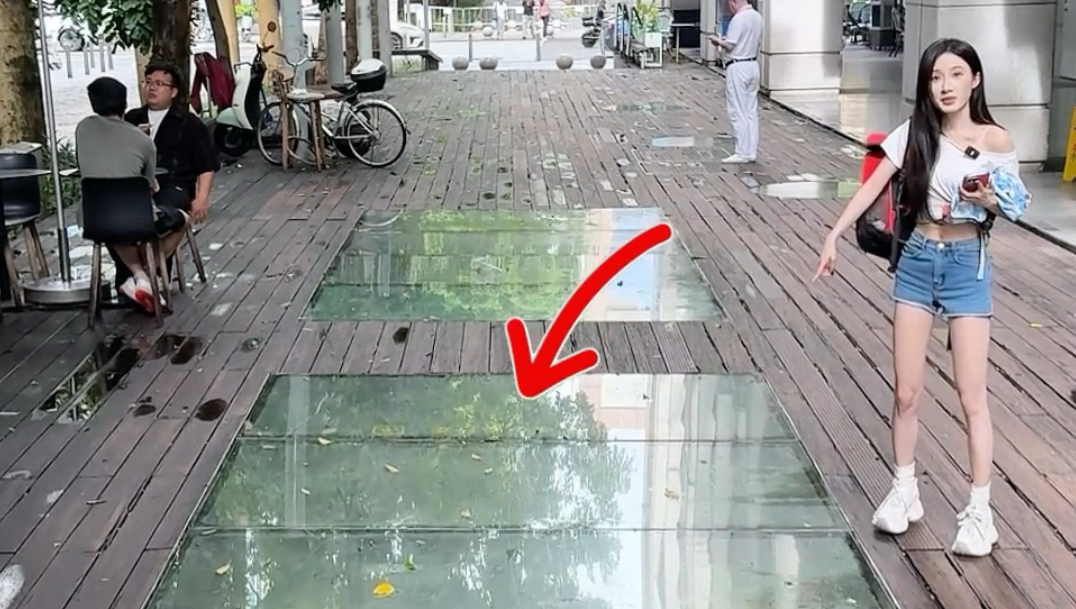 深圳市中心埋了两辆车？车主去哪了？