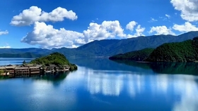 425aa8d16dd207f37992223a6ab8f153ebdeaebc.jpg@280w_158h_1c_100q.jpg