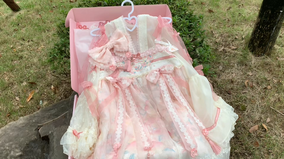 【Lolita开箱】无滤镜实拍 桃与月 又仙又美的小裙子 花与珍珠匣 汉服中华风lo 高腰jsk kc