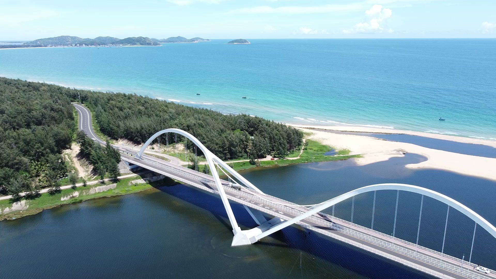 海南小众景点之——太阳河景观大桥