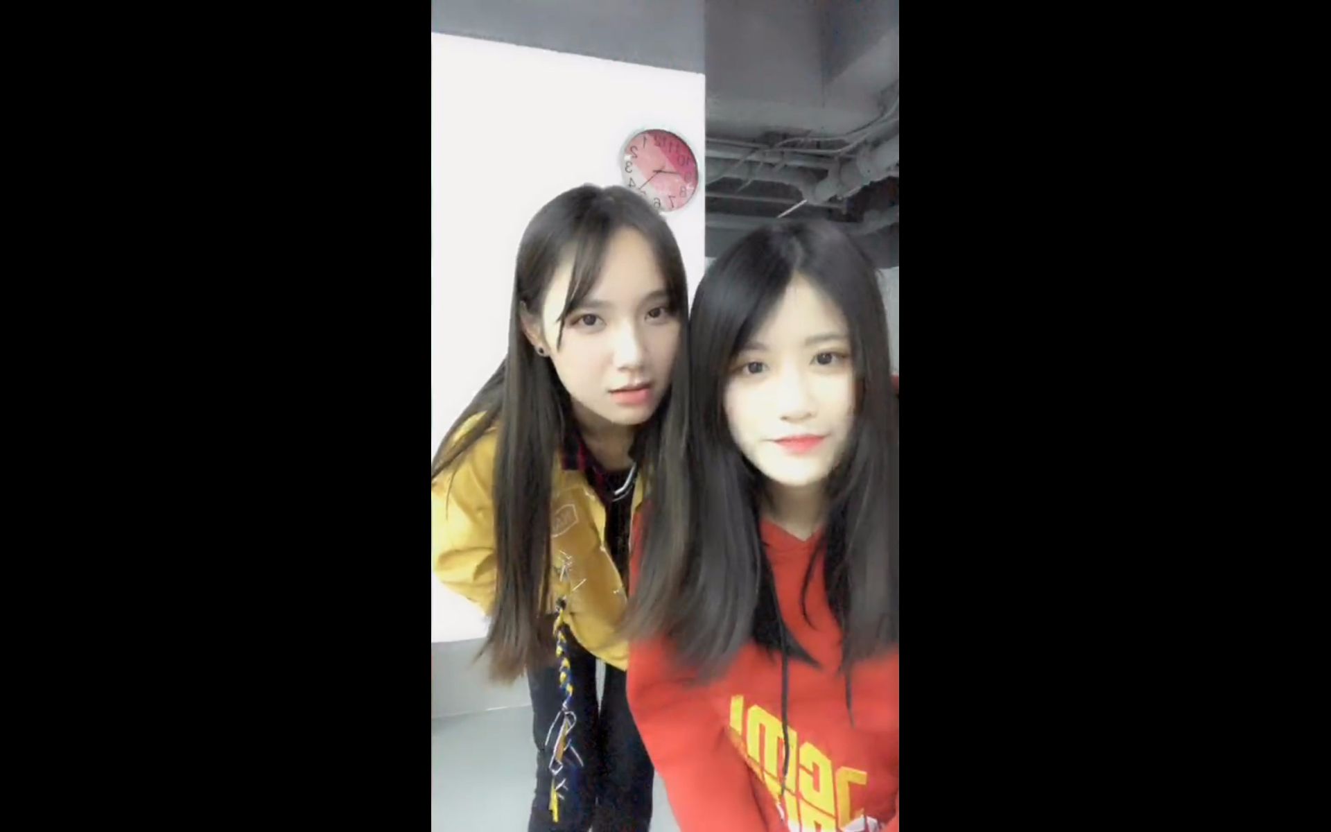 【gnz48左佳】秒怂的没脾气的左左和"温柔的"的幸灾乐祸的liga