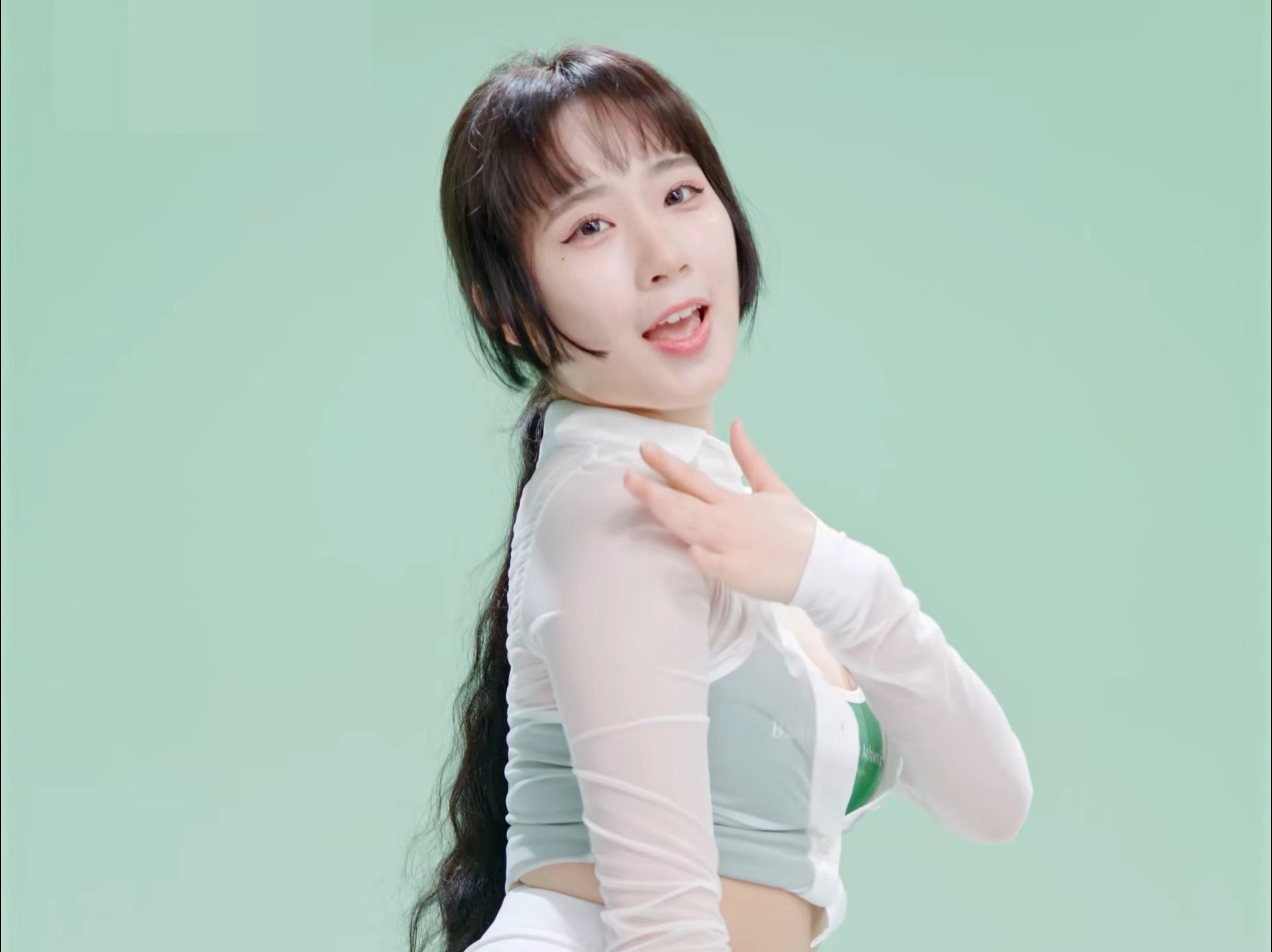 郑 仁 Stay This Way 白绿