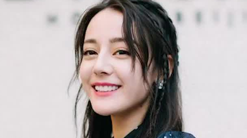 女明星同款发型图片 4375292b26979fc4a40645790d39aa01fc4958f1.png@480w_270h_1c